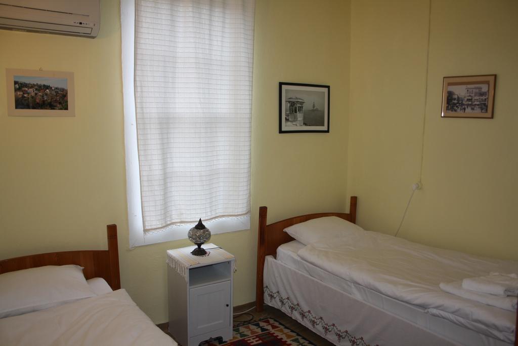 Istanbul Pension Ayvalik Quarto foto