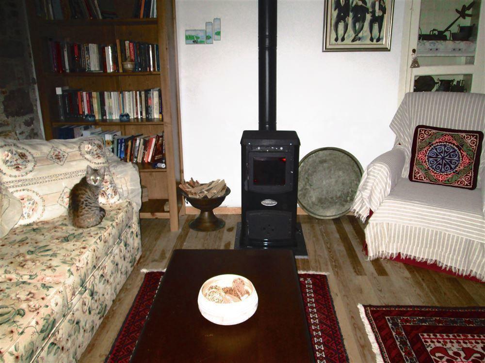 Istanbul Pension Ayvalik Exterior foto