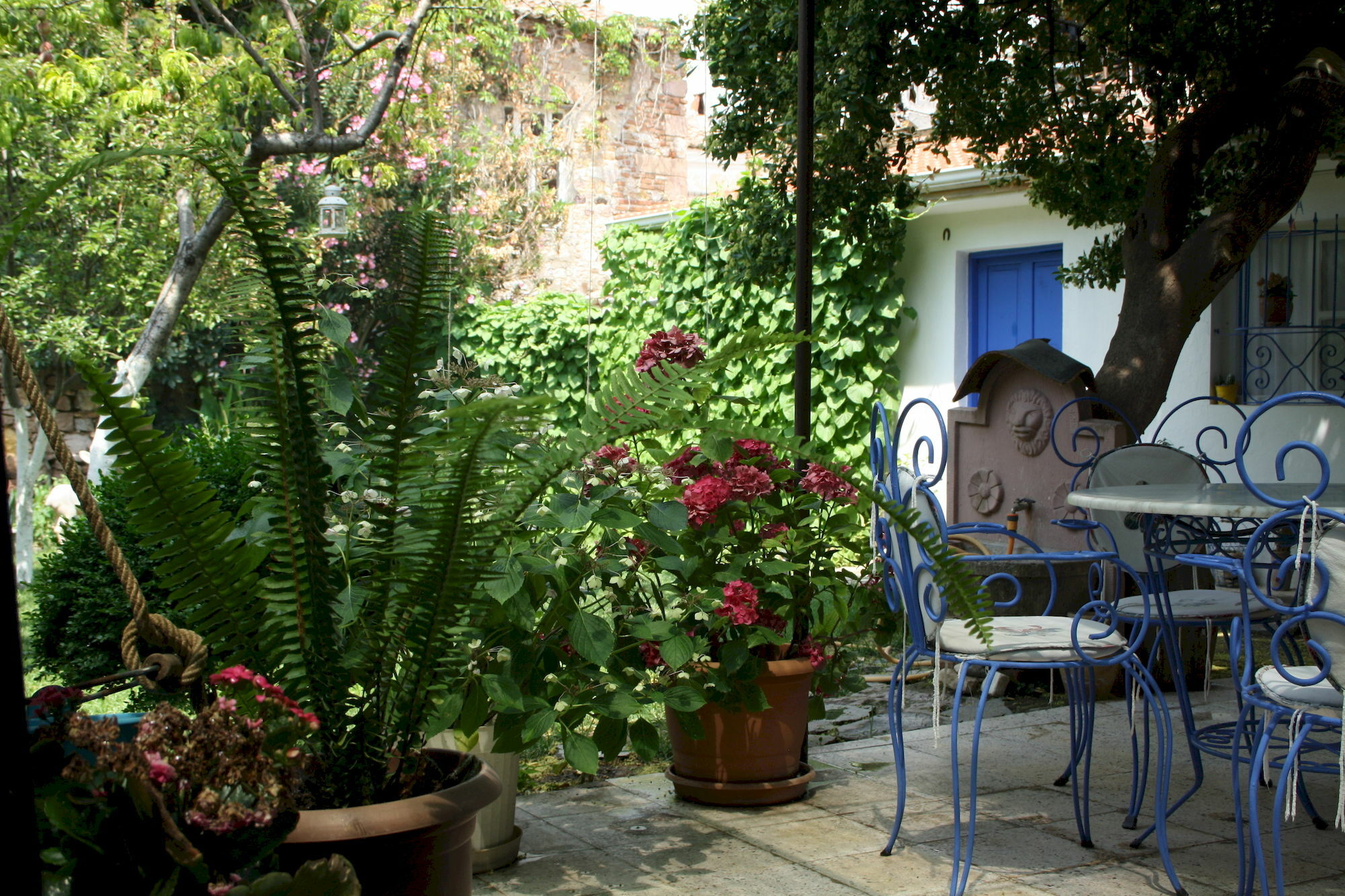 Istanbul Pension Ayvalik Exterior foto