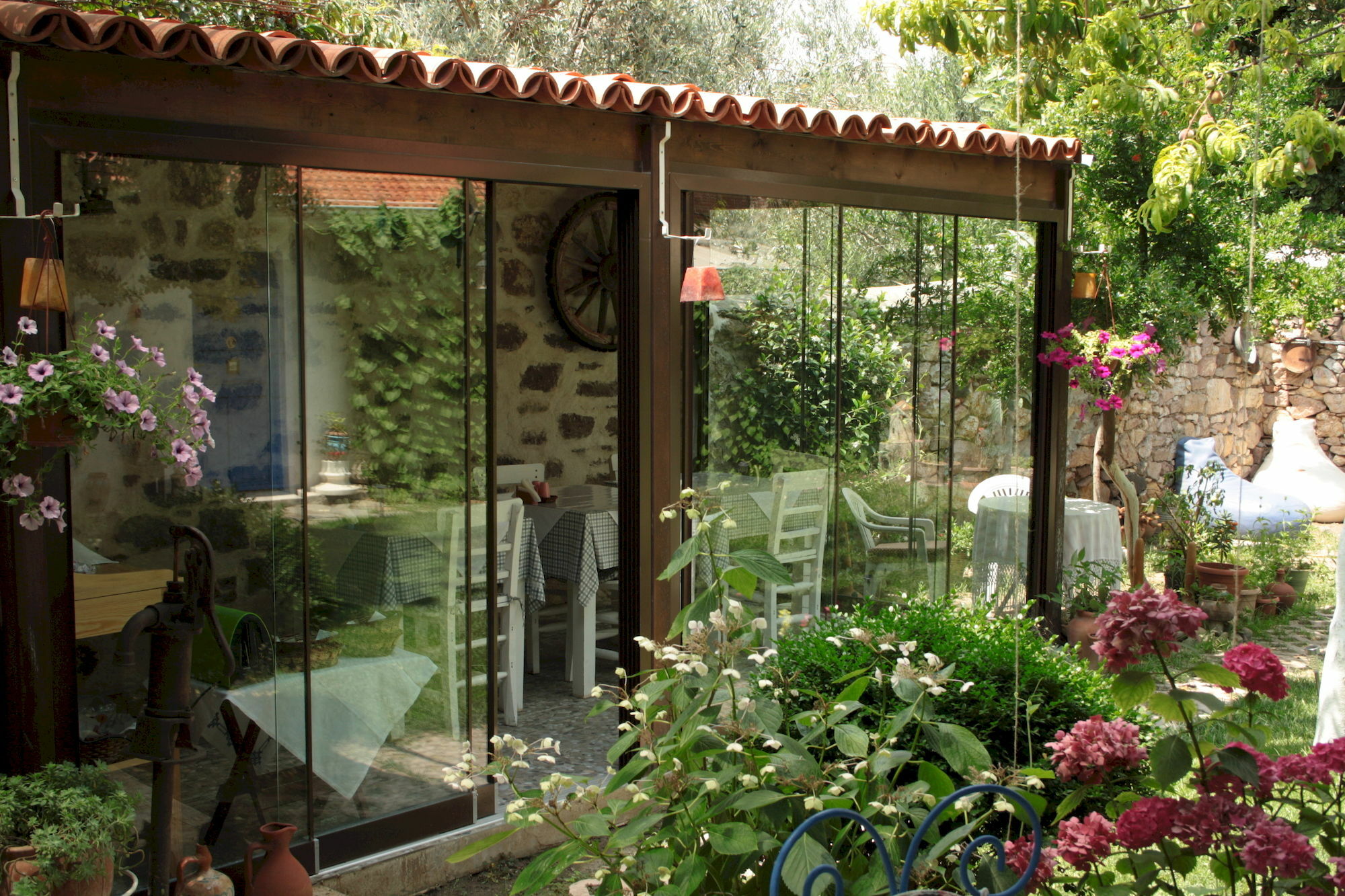 Istanbul Pension Ayvalik Exterior foto
